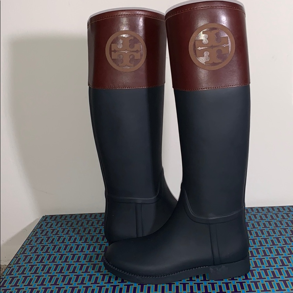 Tory Burch Classic Rain Boot Navy/Almond